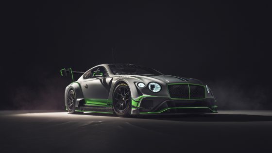 Bentley Continental GT3 Front Side